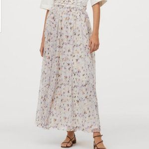 H&M patterned maxi skirt size 6